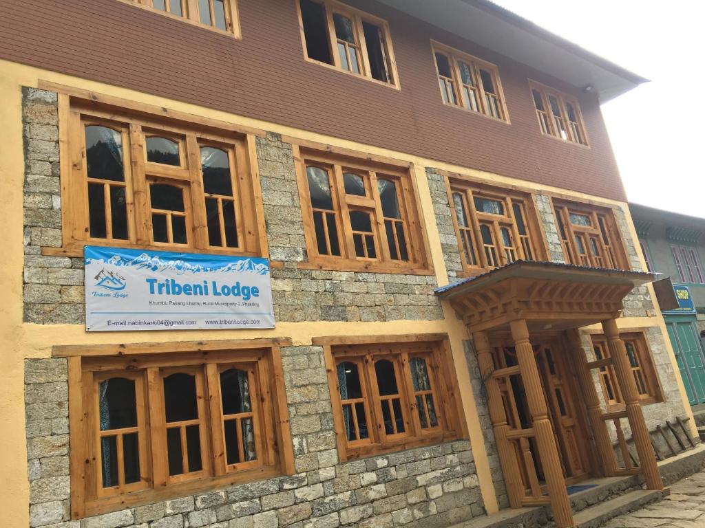 Tribeni Lodge In Phakding Village 